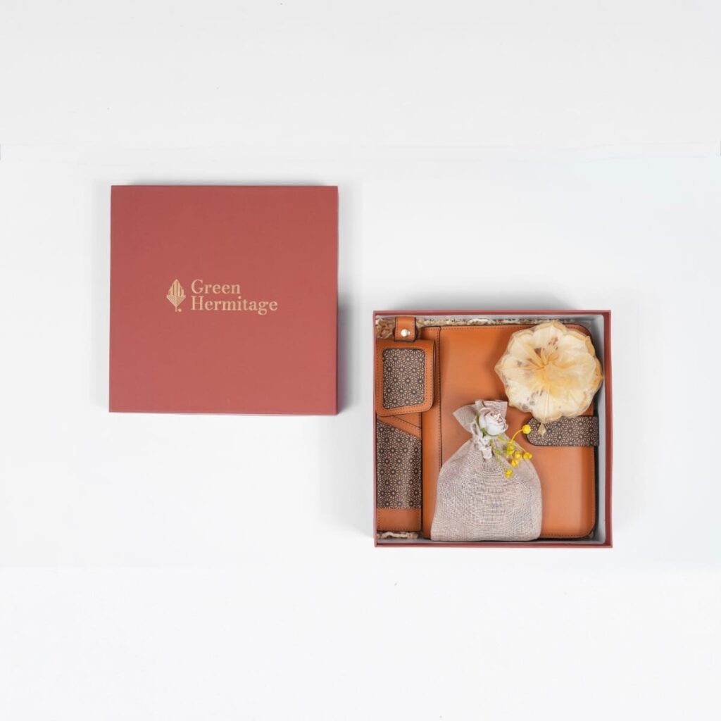 Green Hermitage Festive Gift Boxes