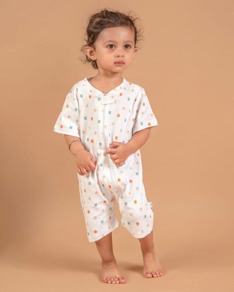 SnuggleSnapes Organic Short Zip Pla