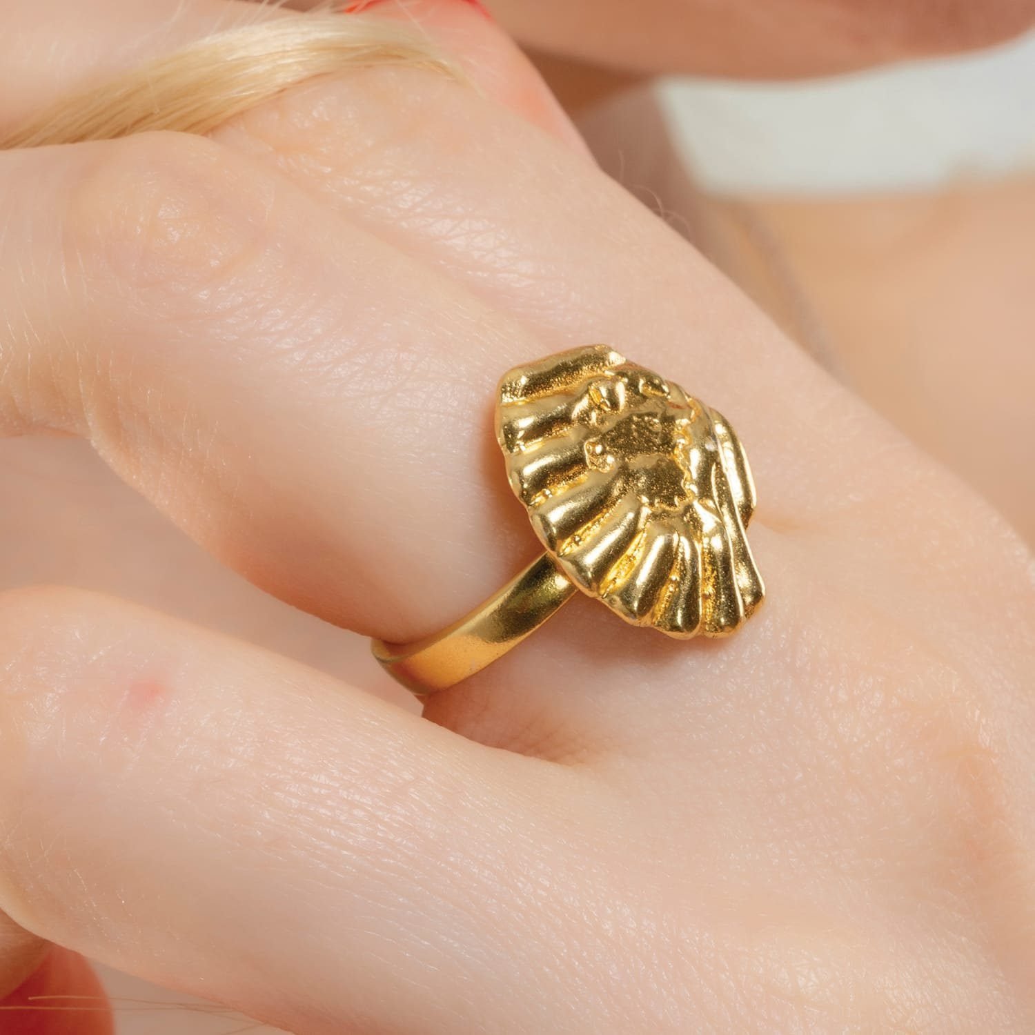 Oasis Shell Ring – 22KT Gold Plated