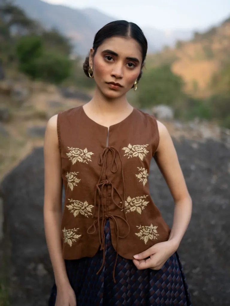 Chirrup top