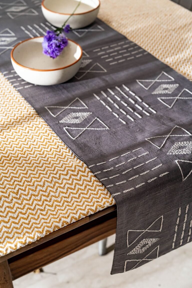Reverberancela Table Runner