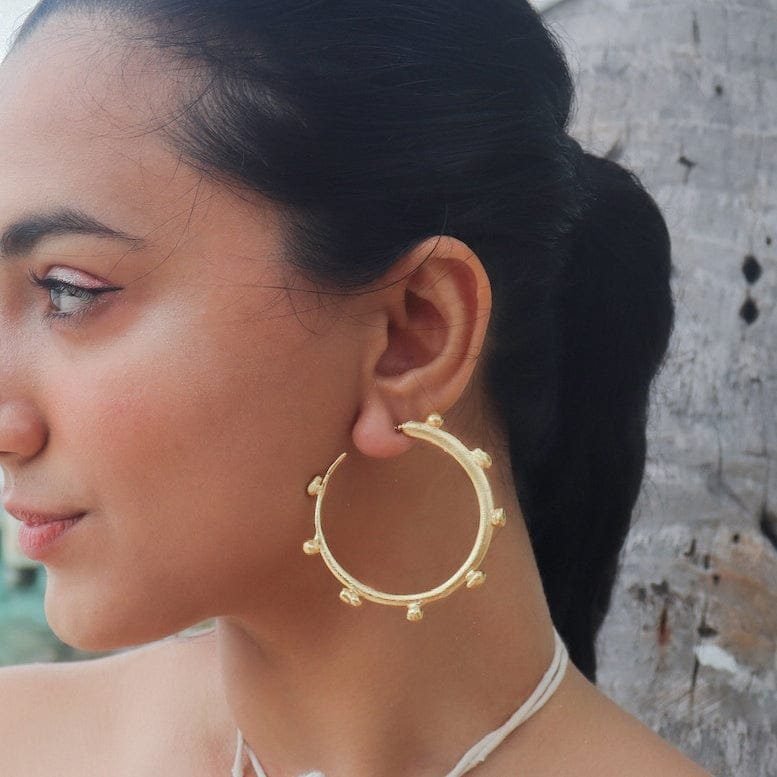 Gilded Dew Drop Hoop Earrings for W