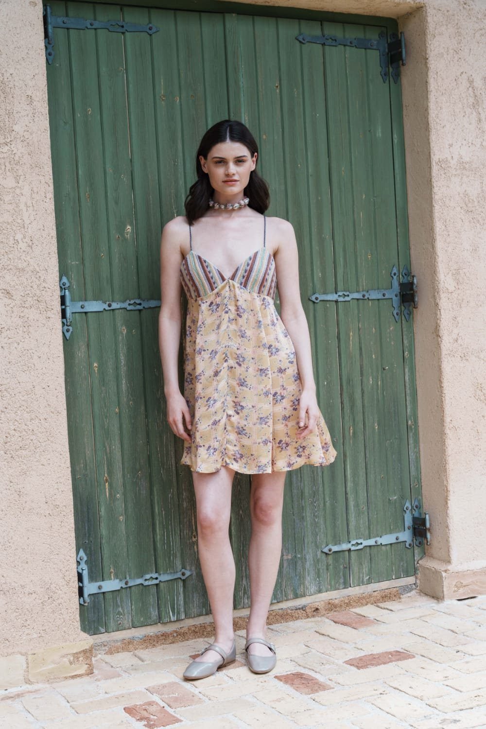 Beige checks and floral printed min