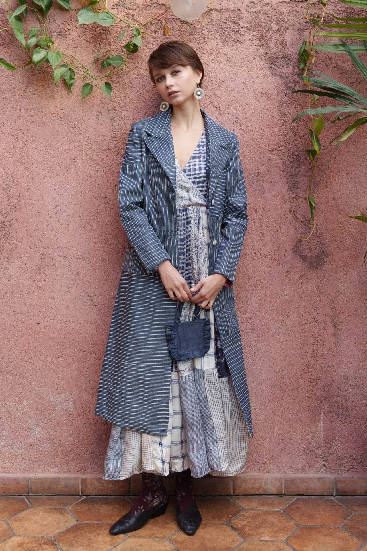 Where love dwells warmth thrives em