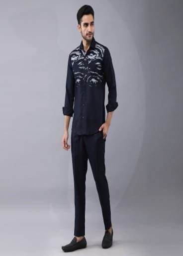 Abstract Placement printed shirt.