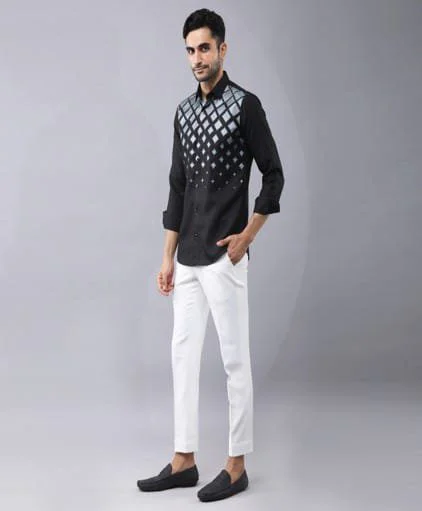 Abstract Placement printed shirt.