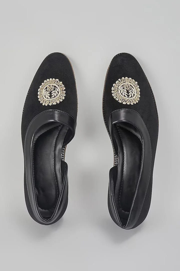 Black Embroidered Peshawaris