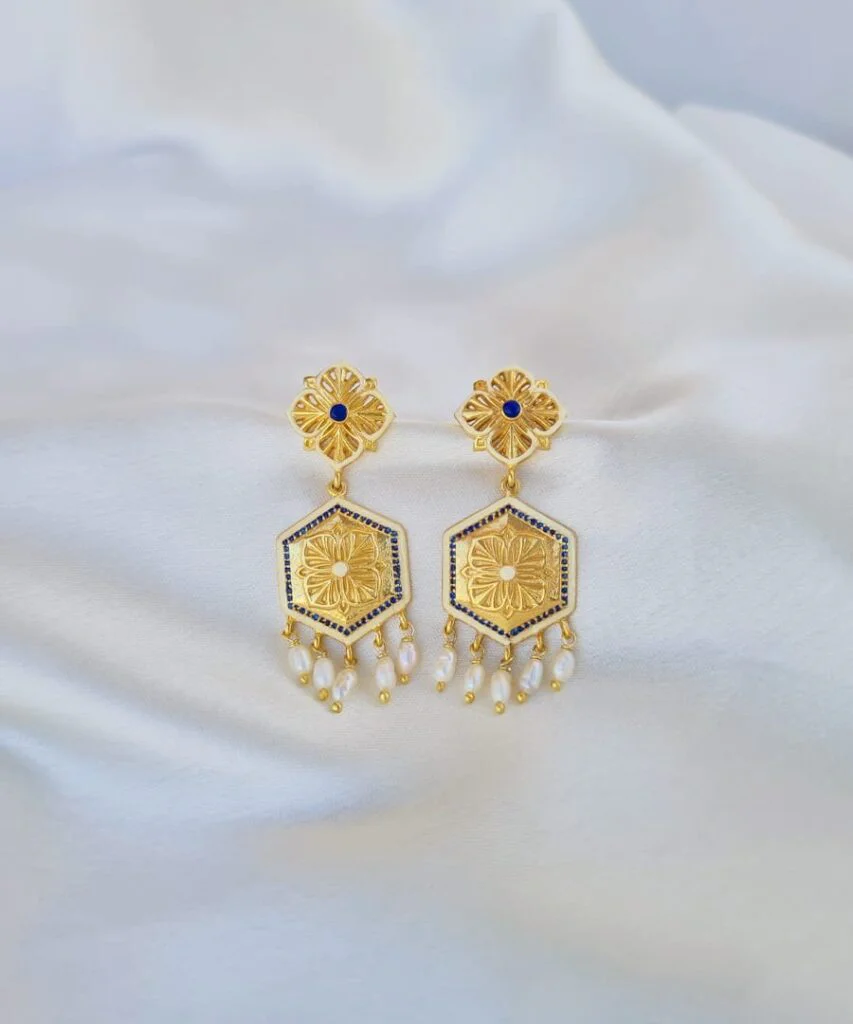 Magnolia Small Earrings Golden