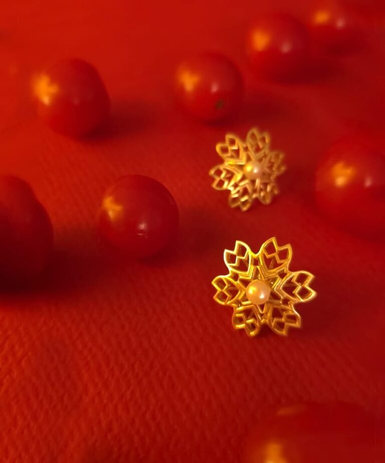 Rakaan Ranjha Stud Earrings