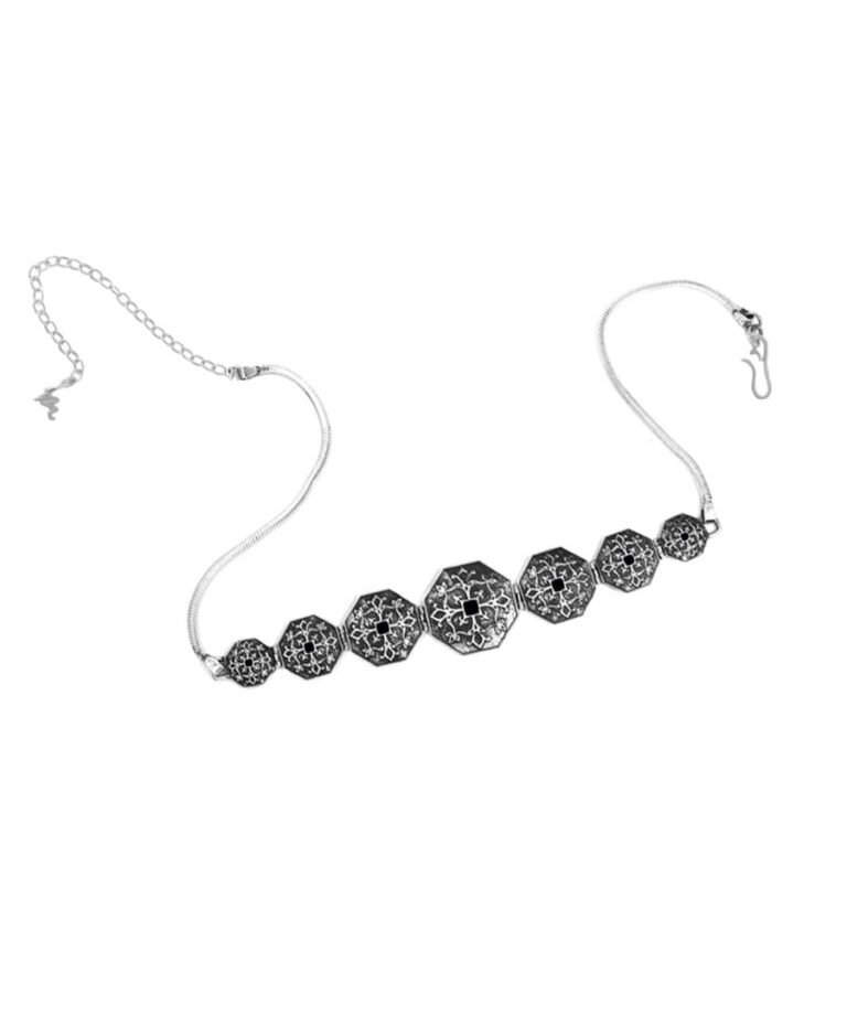 Silver Gaur Kanthi Choker