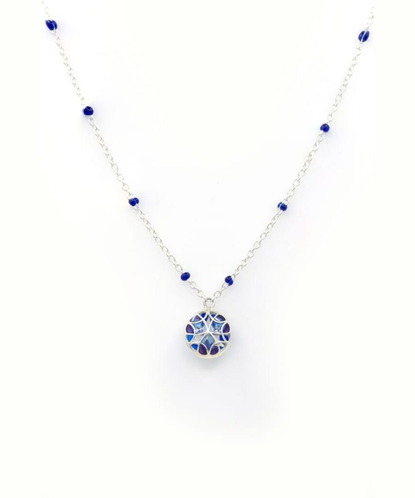 Chaos charm neckchain