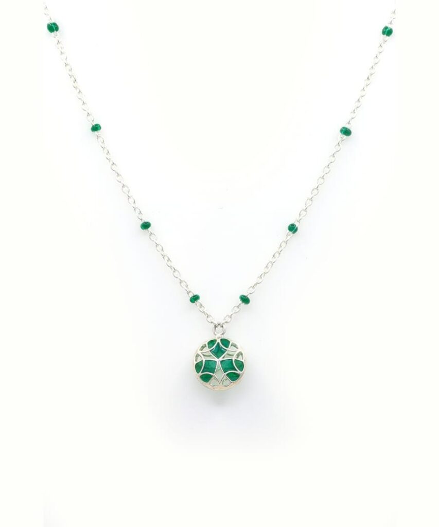 Chaos charm neckchain