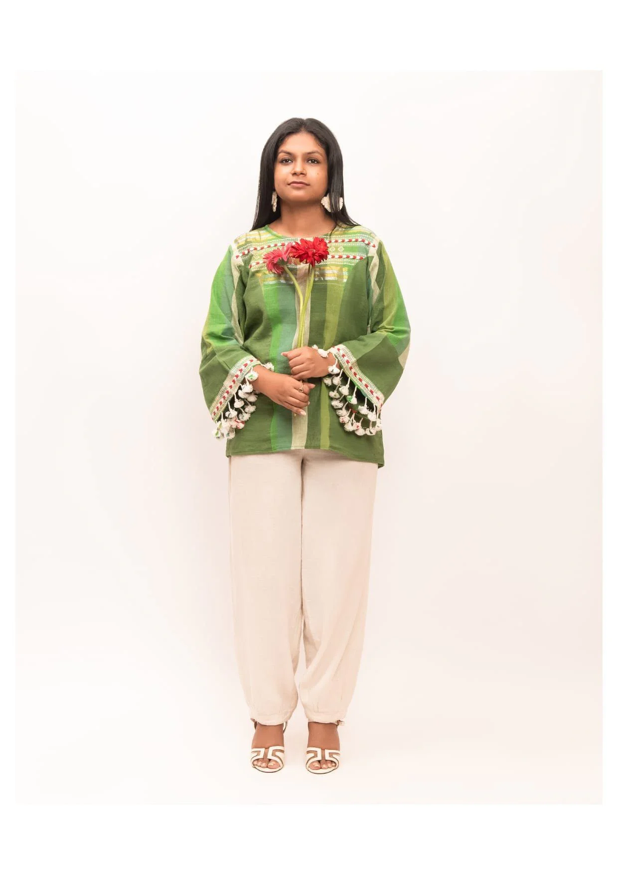BLOOMVEIL TOP