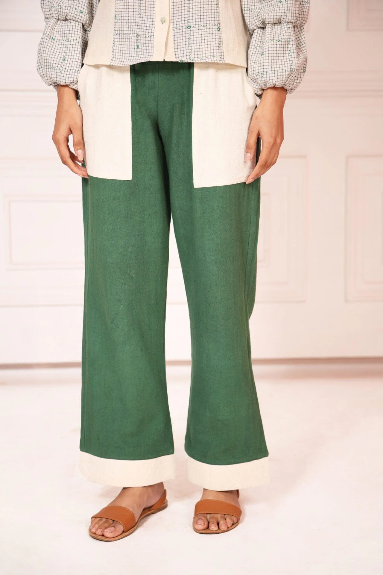 OVERSIZED PANTS