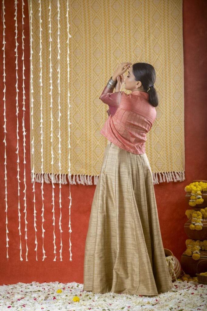 GOLDEN SHIMMER SKIRT