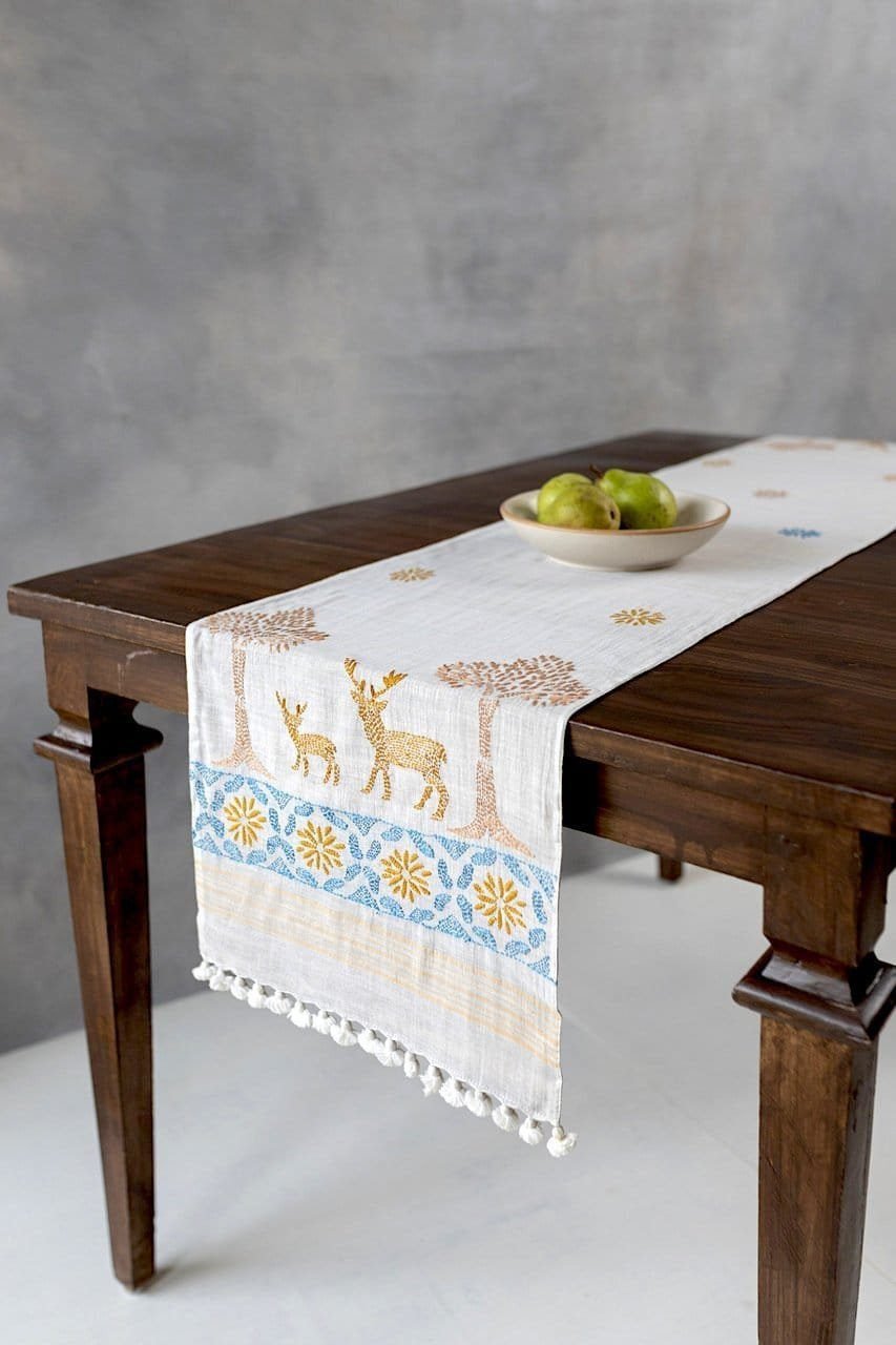 Hygge - Table Runner