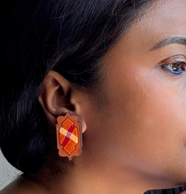 Daricha Earring