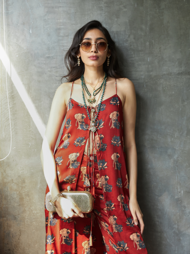 GENTLE TUNIC