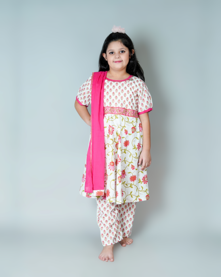 Pink Petals Festive Set