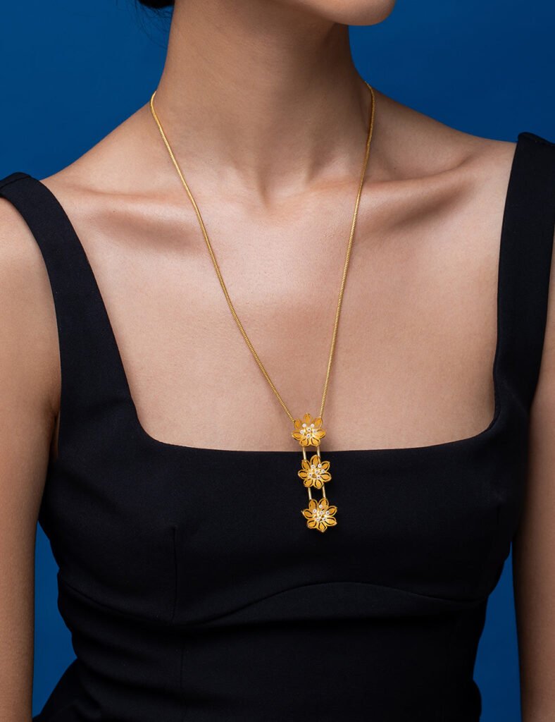 Pearly Golden Flower Triple Pendant