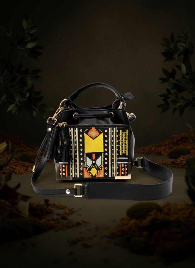 Nora Vegan Leather Sling Bag - Blac
