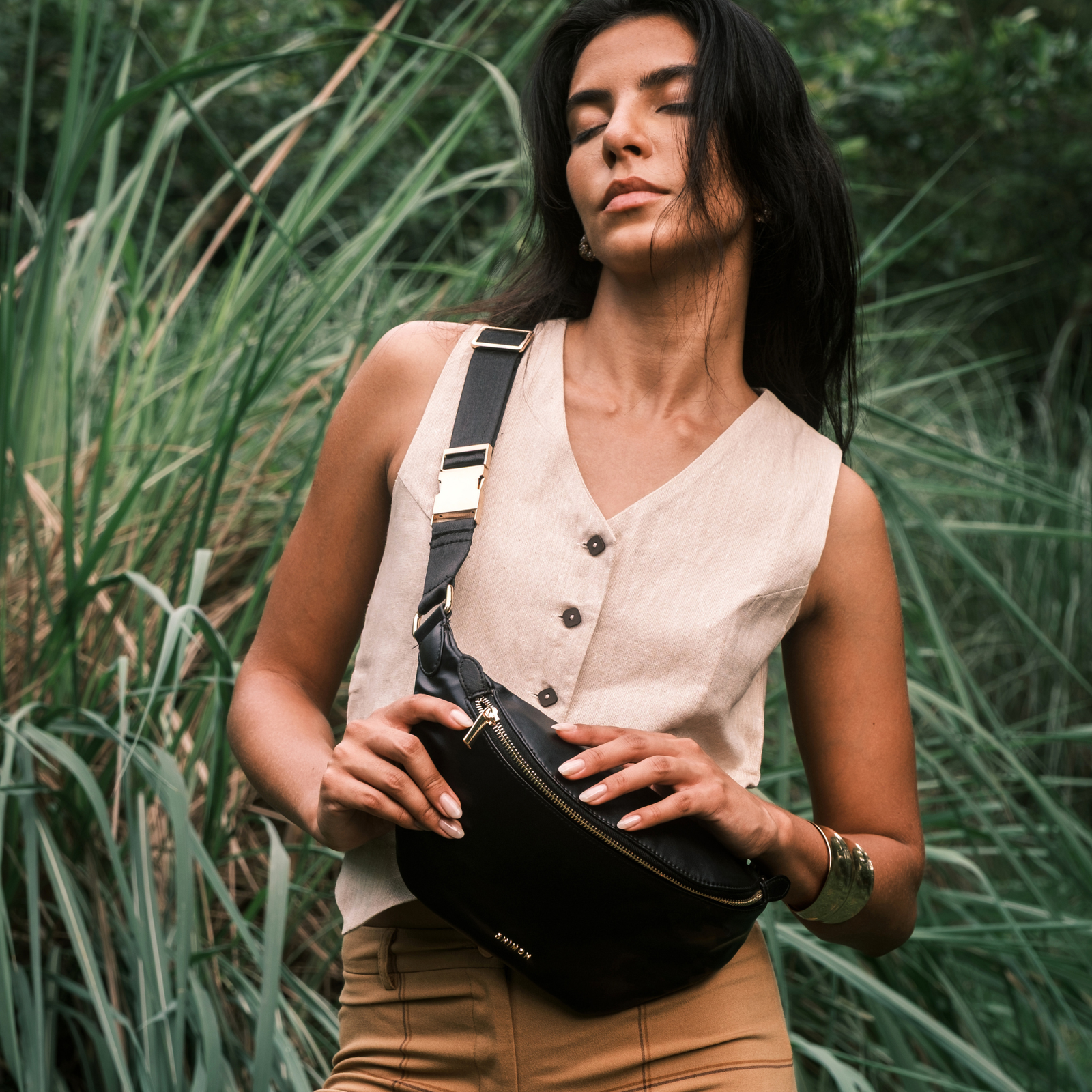 Iris Belt Bag