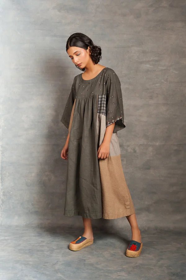Gray loom patch dress midi - Gry