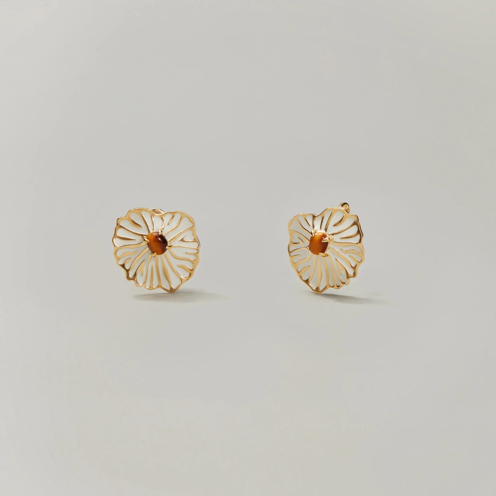 Dew Cap Earrings