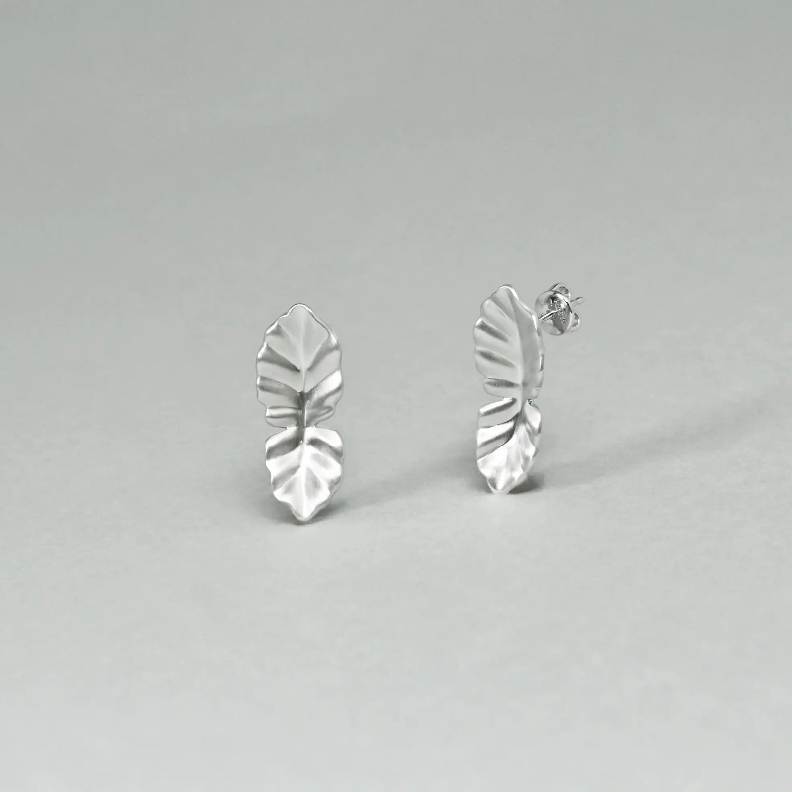 Kaffir Form Earrings