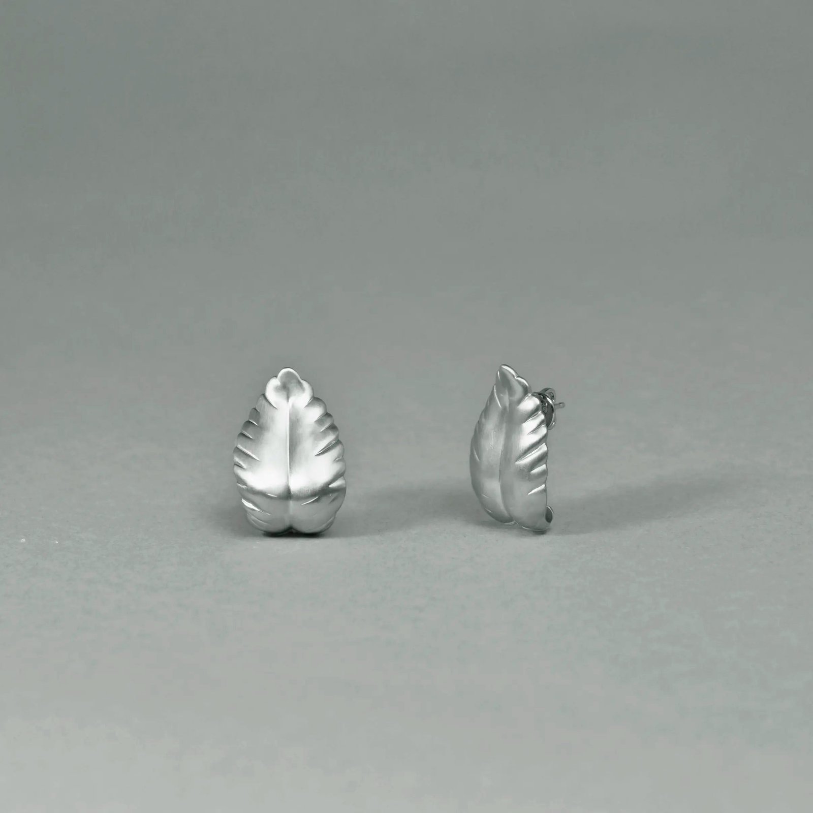 Lemon-Leaf Form Earrings