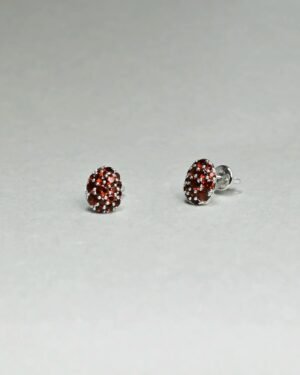 Pavegarnetstuds