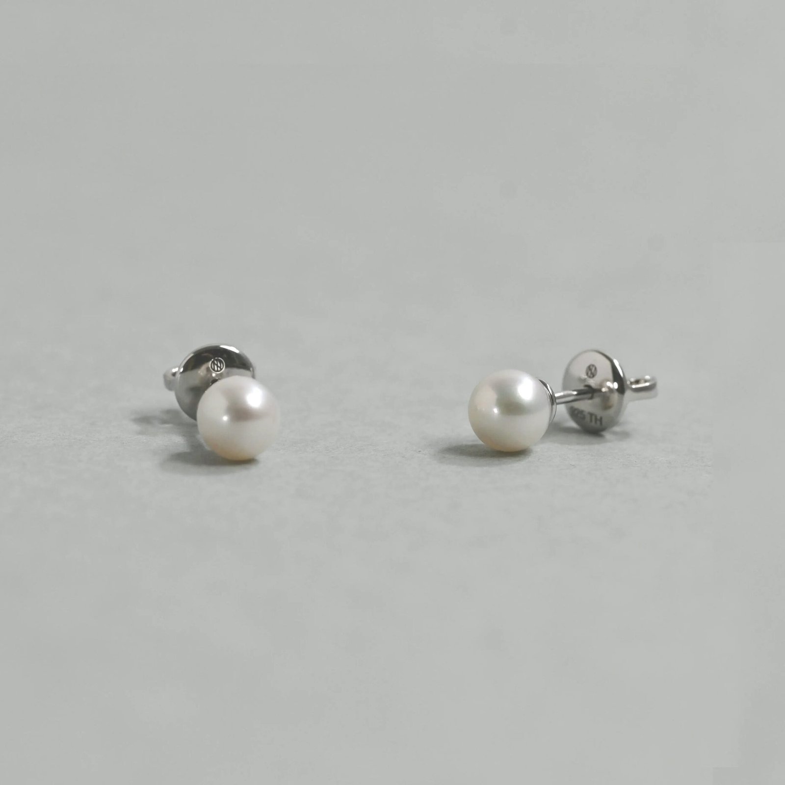 Pearl Studs