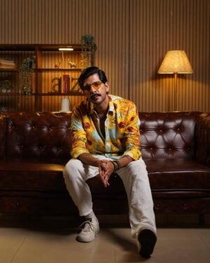 Yellow Sunflower Luxury Party Shirts For Men 7741177 1
