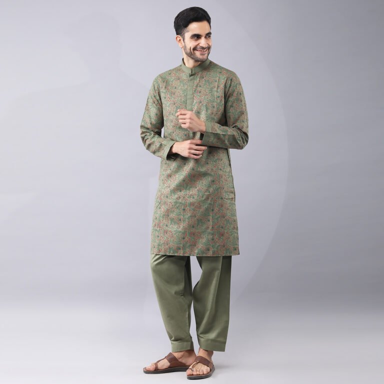 Printed Kurta with thread work on