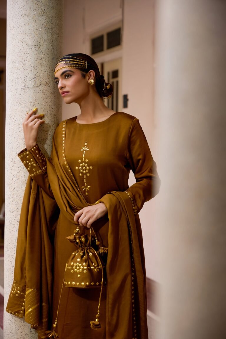 Deorhi Set with Dupatta
