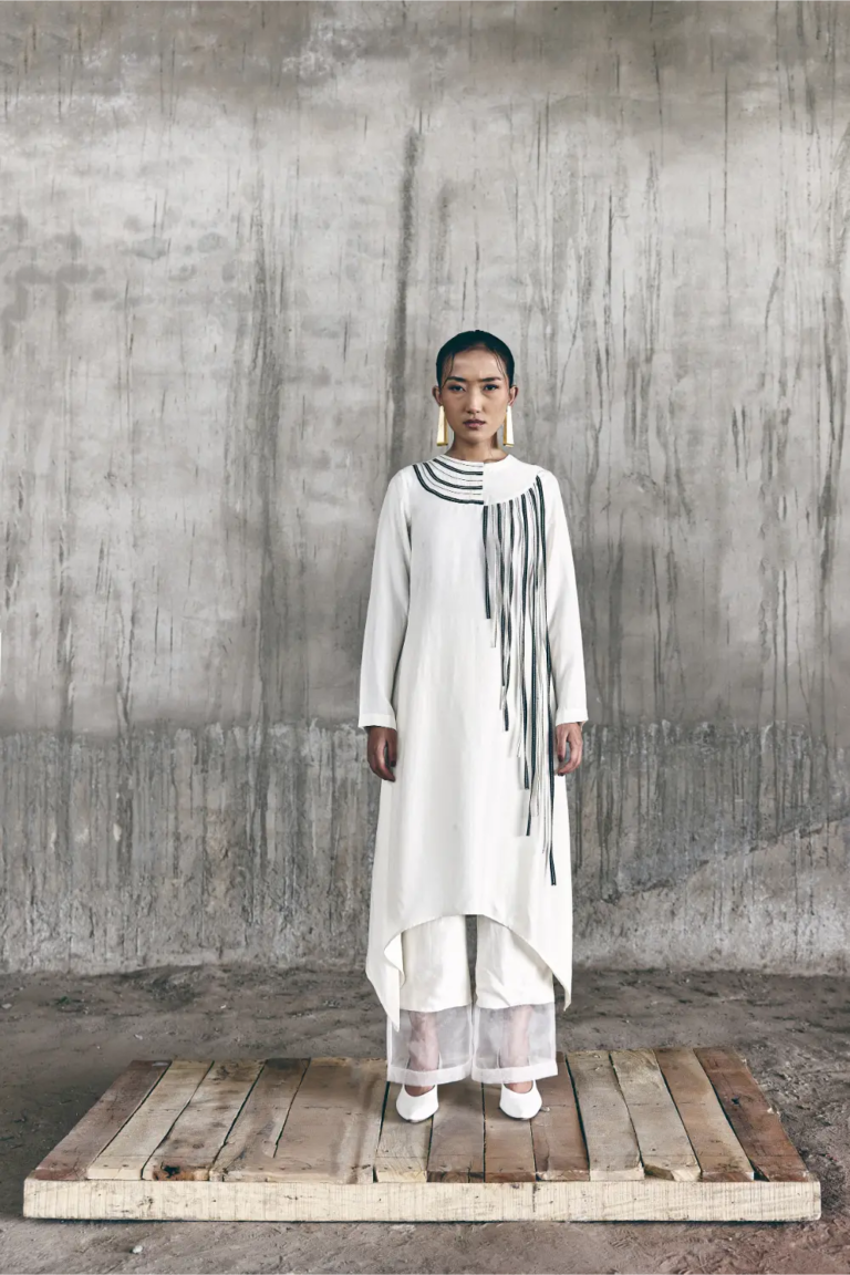 Contour Kurta & Fade Trousers