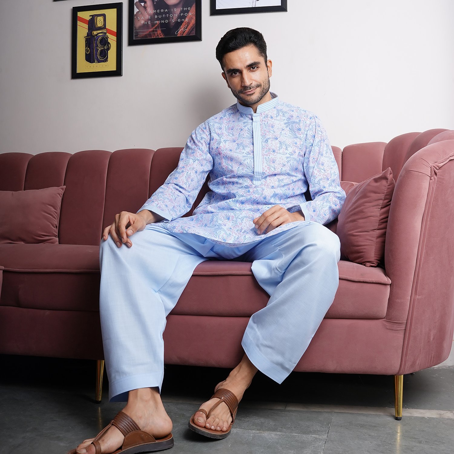 Printed Kurta with thread work on