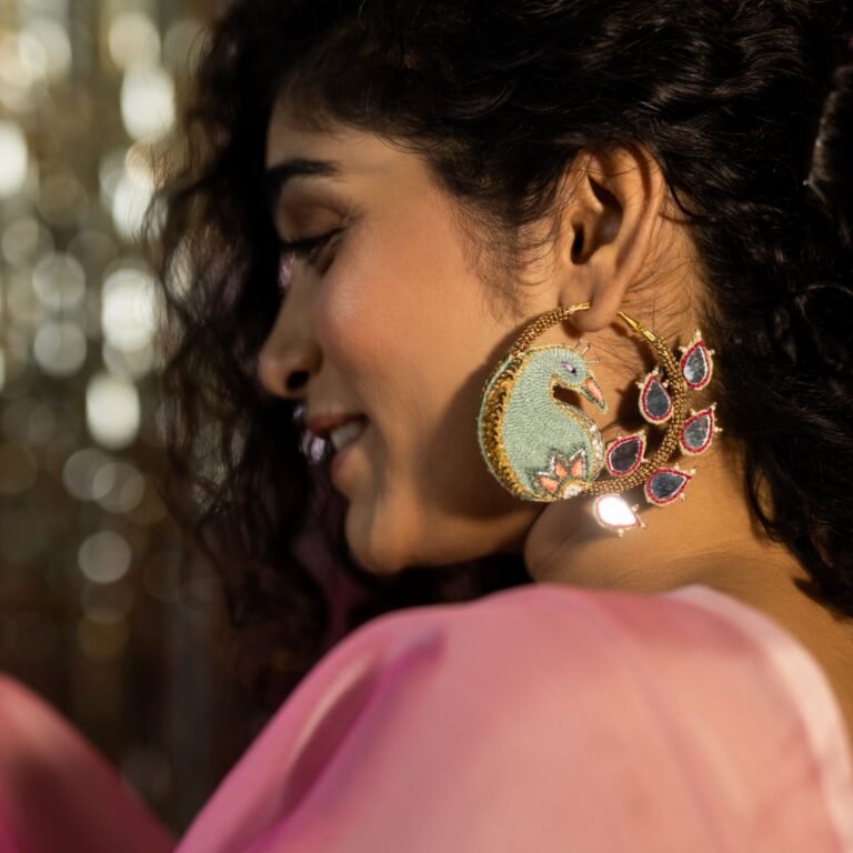 Aamras Hoop Earrings