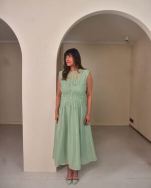 Chanderipintuckdress5