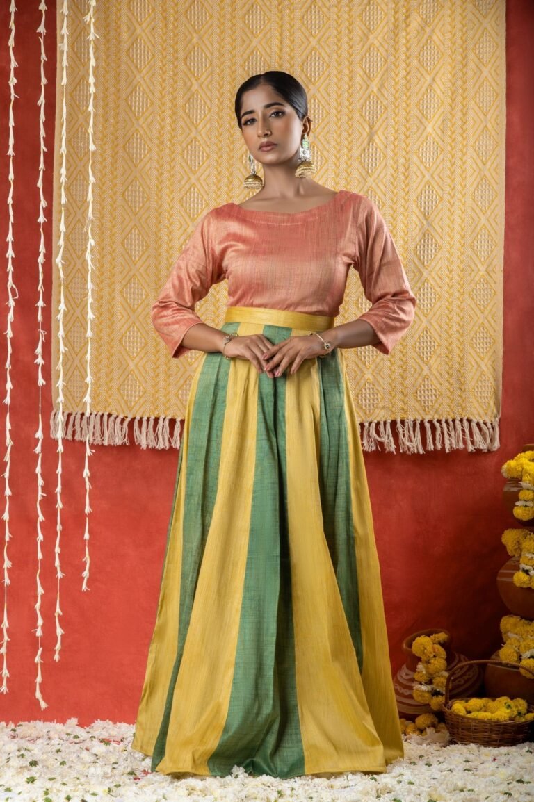 Gajri Elegance Top