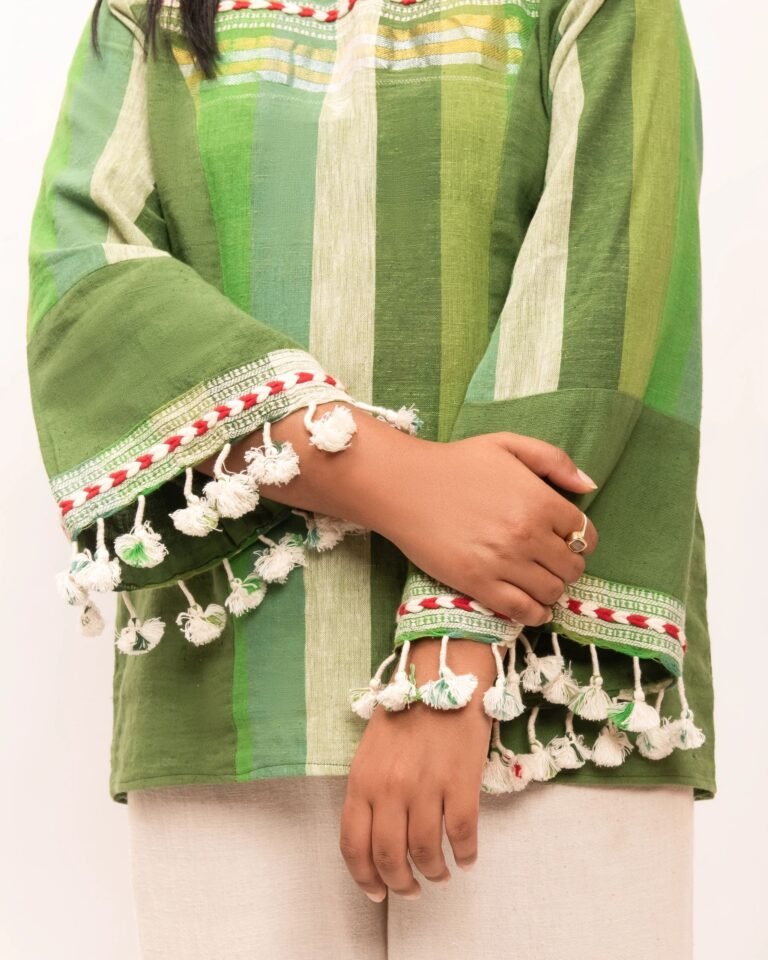 Bloomveil Top
