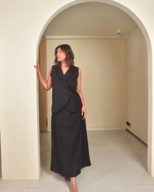 NyxTieVestSkirtSet2