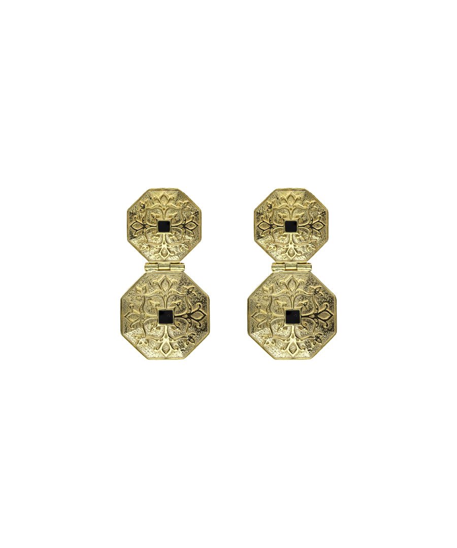 Gold Goonj Surlio Earrings