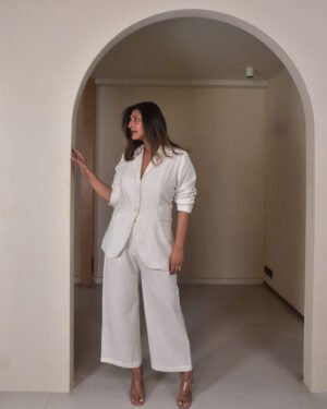Whiteamarablazer4