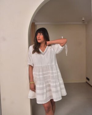 Whiteshortdress3