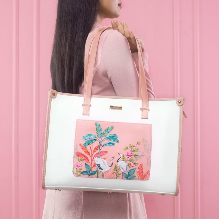 Peachy Crane Paradise Box Tote
