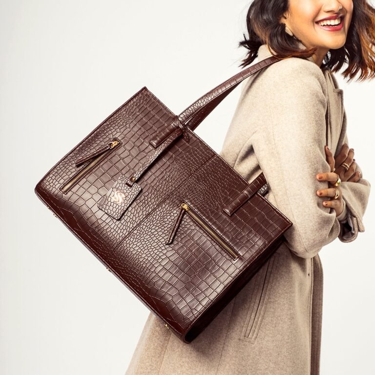 Mahogany Mystique Amira Tote