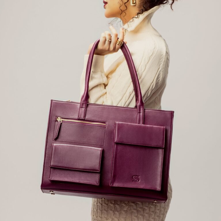 Burgundy Belle Maison Élan Tote